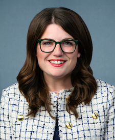 Official portrait of Rep. Sarah Elfreth