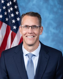 Official portrait of Rep. Randy Feenstra