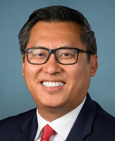 Official portrait of Rep. Vince Fong