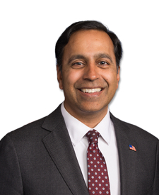 Official portrait of Rep. Raja Krishnamoorthi