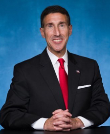 Official portrait of Rep. David Kustoff