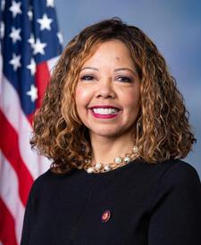 Official portrait of Rep. Lucy McBath