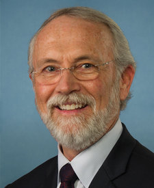 Official portrait of Rep. Dan Newhouse