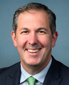 Official portrait of Rep. Johnny Olszewski, Jr.
