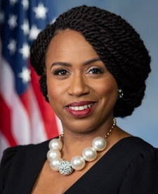 Official portrait of Rep. Ayanna Pressley
