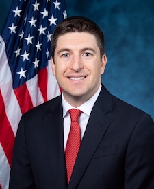 Official portrait of Rep. Bryan Steil