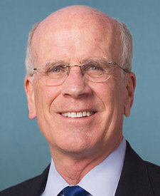 Official portrait of Sen. Peter Welch